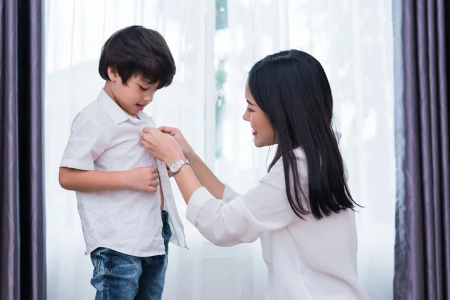 Cách đơn giản giúp trẻ thể hiện tình yêu thương - Ảnh 2.